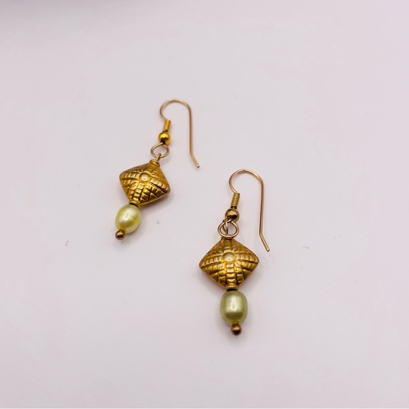 Handmade Gold Tone Geometric Bead & Freshwater Light Green Pearl Drop Earrings - Picture 4 of 6